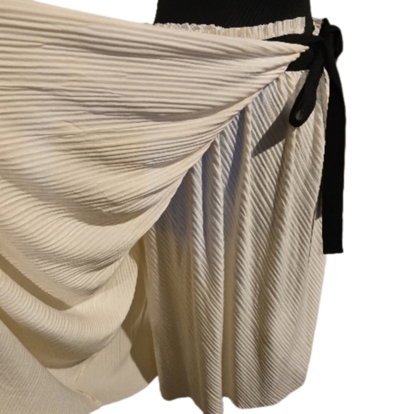 Zara Cream Wrap Skirt Size Large - Picture 4 of 6